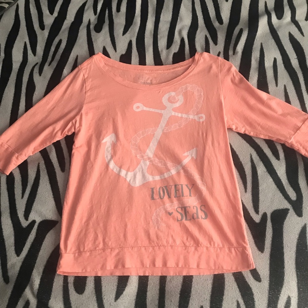 Quarter sleeve shirt